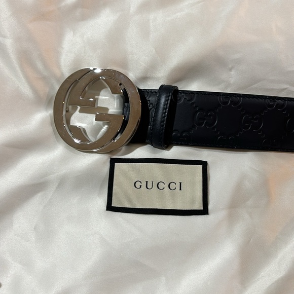 Authentic GUCCI BELT, Double G - Picture 16 of 16